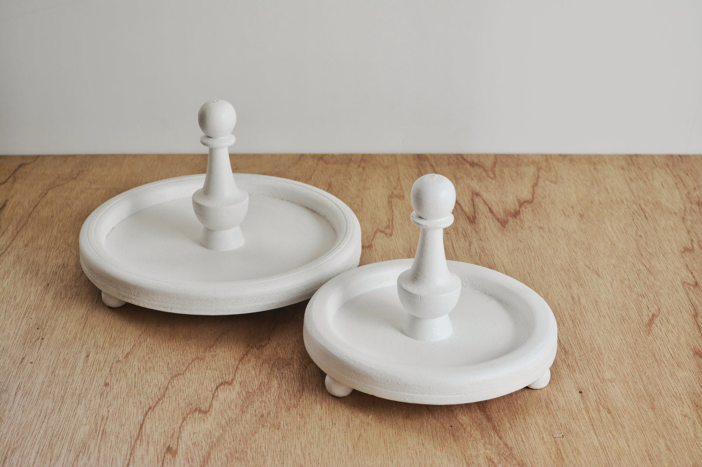 White Serving Tray Stand Set