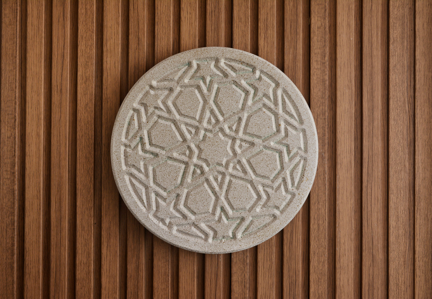 Arabesque ROUND Board